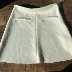 Cute nude skirt from Zara